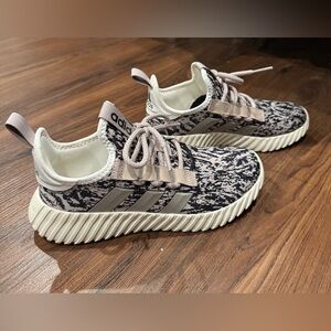 Adidas Women’s Kaptir Flow 3.0